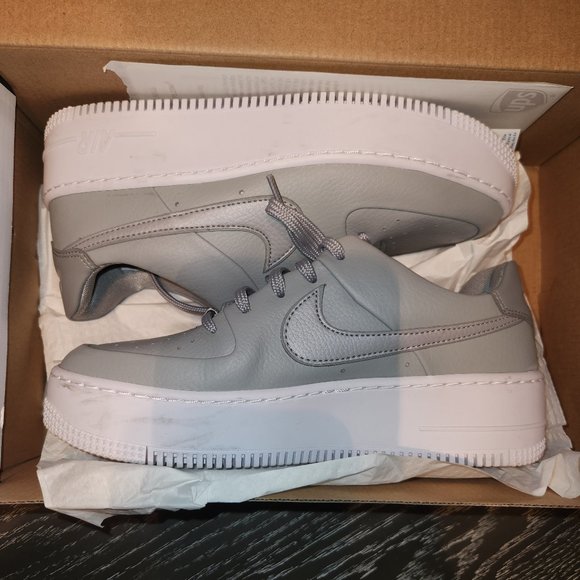 Nike Shoes - Nike Womens Air Force 1 Sage Low